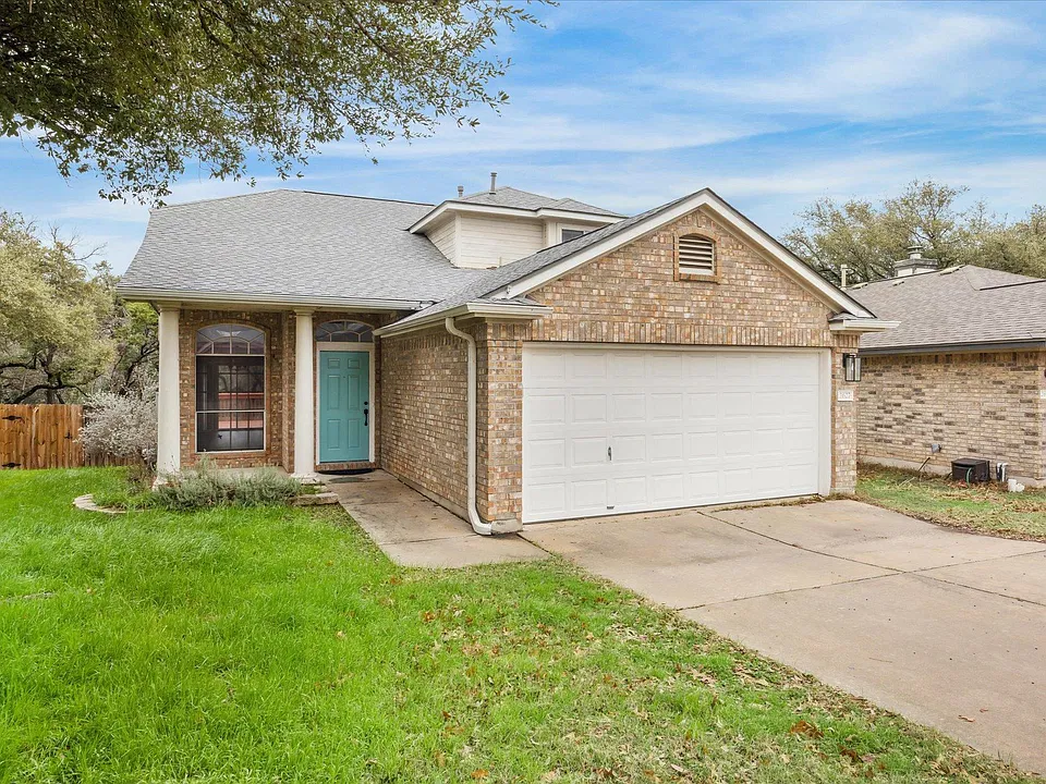 2627 Claudia Dr
