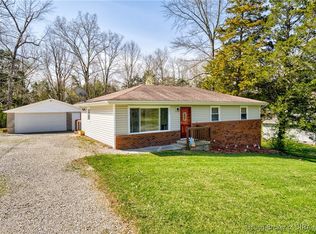 1675 Dogwood Dr NE, New Salisbury, IN 47161