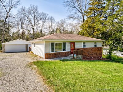 1675 Dogwood Drive NE, New Salisbury, IN, 47161