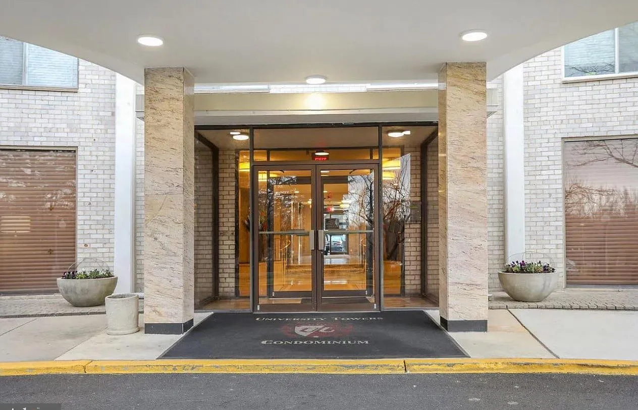 1 bed, 765 sqft, $1,750 — Photo 3