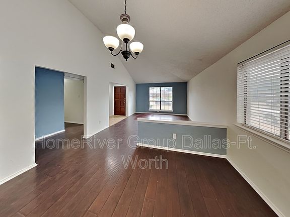 4th image of 518 Claymore Dr