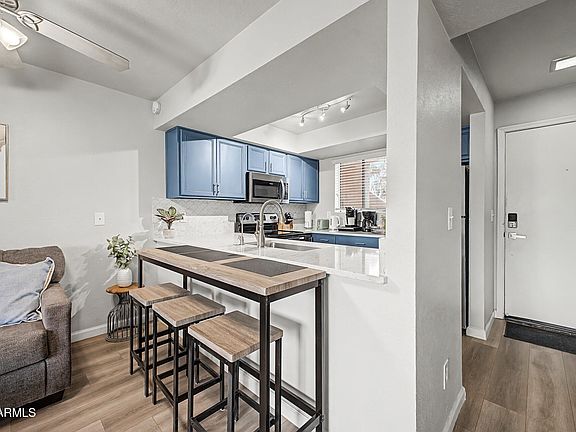 5th image of 1065 W 1ST Street #106