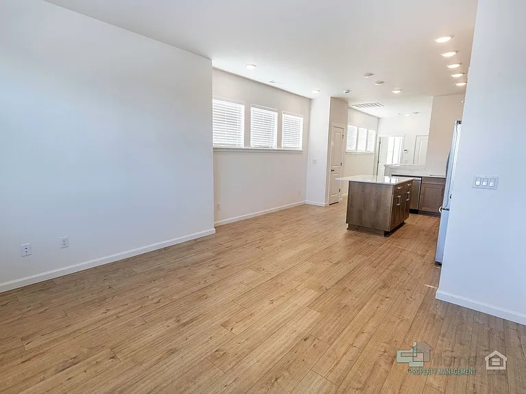 3691 SW 209th Ave — Photo 31