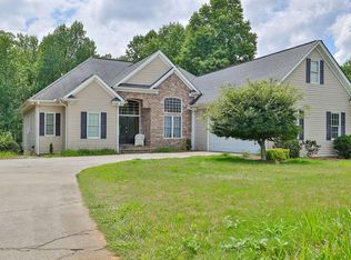 3035 Ivey Rd, Gainesville, GA 30504