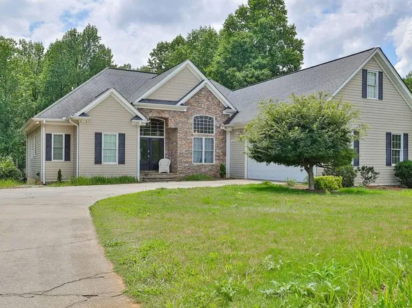 3035 Ivey Rd, Gainesville, GA 30504