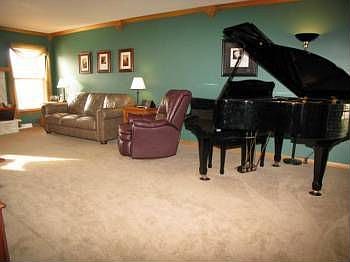 3rd image of 4120 Stormy Dr