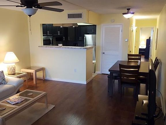 4th image of 6161 Gulf Winds Dr APT 247
