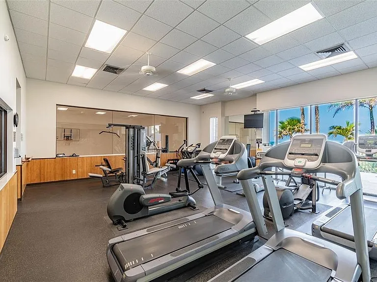 1600 Gulf Blvd #1016 — Photo 7