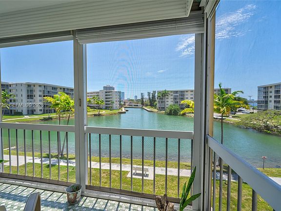 2nd image of 2851 Leonard Dr APT J306