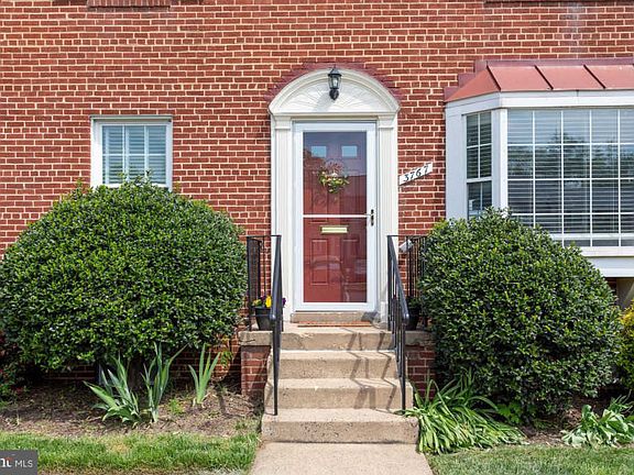 2nd image of 3767 Keller Ave