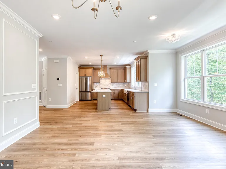 610 Echo Cove Dr — Photo 10