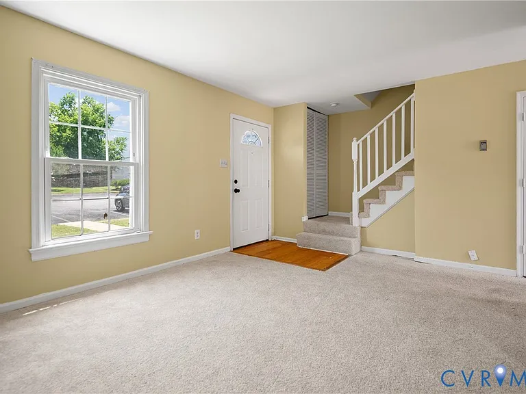 4704 Leadenhall Dr — Photo 11