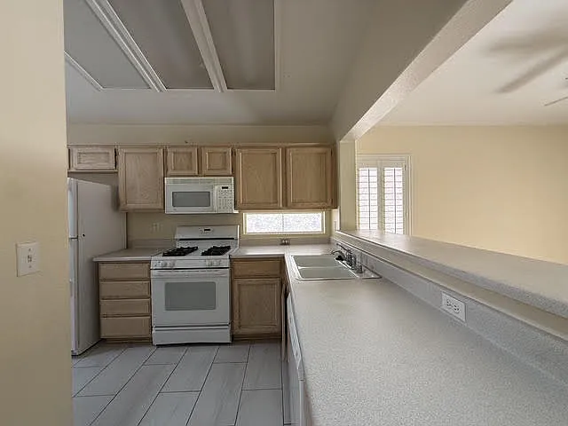 495 Edgefield Ridge Pl — Photo 20