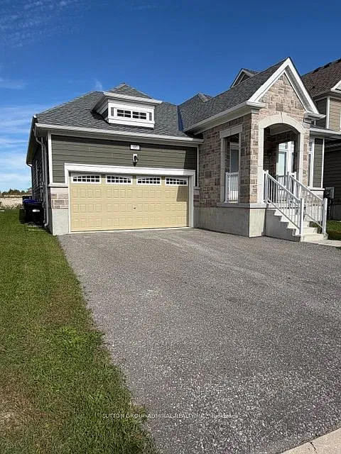 3 bed, $2,500 — Photo 2