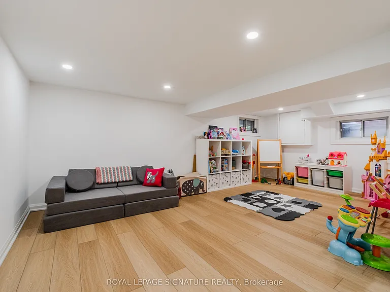15 Battenberg Ave — Photo 18
