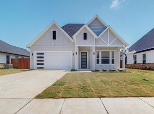 1855 Meadowview, Canton, TX 75103