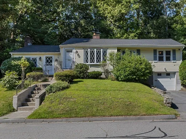 48 Washington St, Shrewsbury, MA 01545