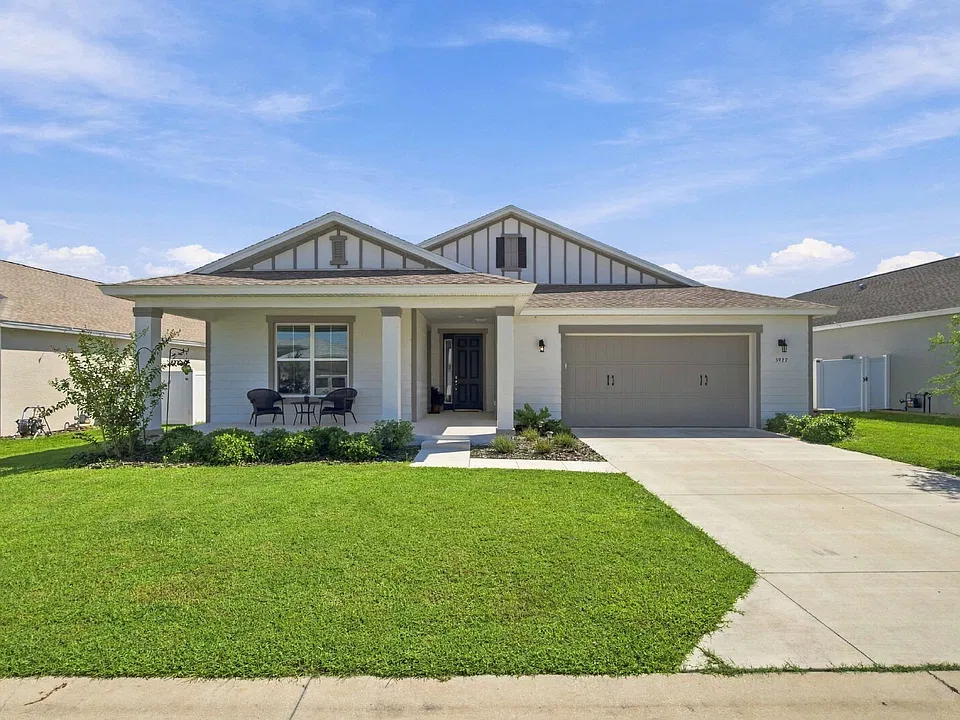 5927 SW 73rd Ter