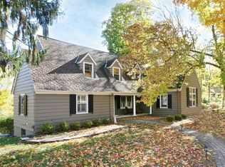 17 Berta Pl, Basking Ridge, NJ 07920
