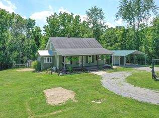 555 Dabneys Rd, Raphine, VA 24472