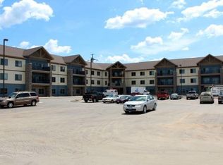 311 E Roosevelt Cir APT 106, Mankato, MN 56001