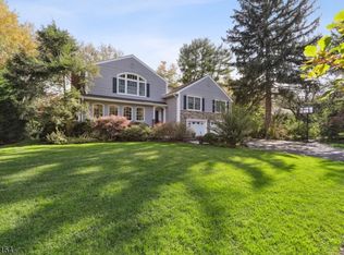 16 Crestview Ave, Madison, NJ 07940