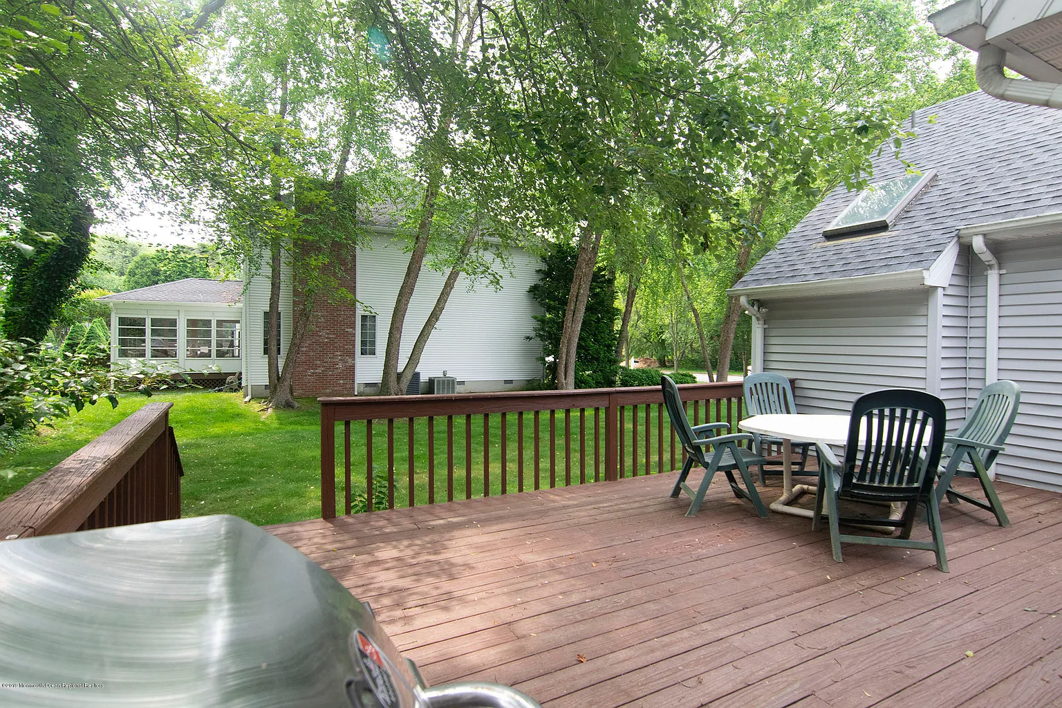 944 Birch Drive photo 1