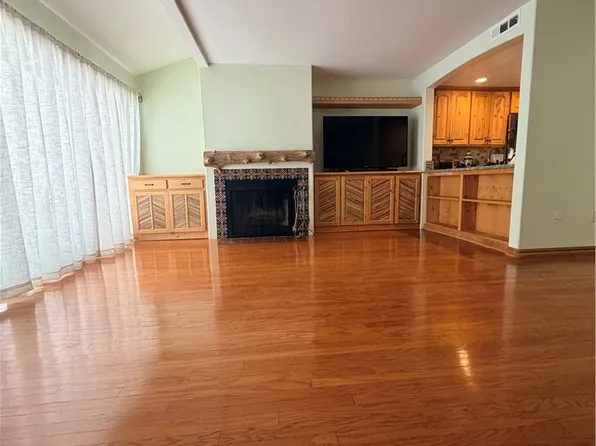 5249 Colodny Dr Unit 8, Agoura Hills, CA 91301