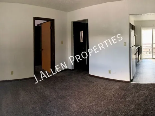 111 Gold Strike Dr #5, Norfolk, NE 68701