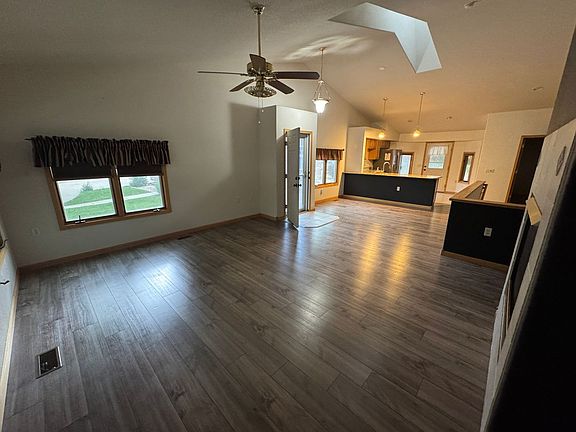 5th image of 2108 Sherwood Forest Ct