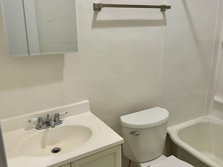 7282 Lyndover Pl — Photo 16