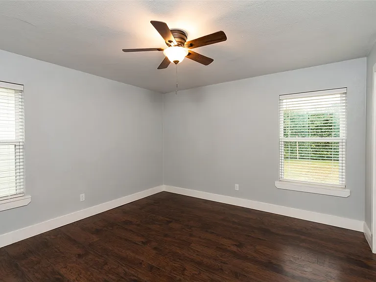1005 George St — Photo 17