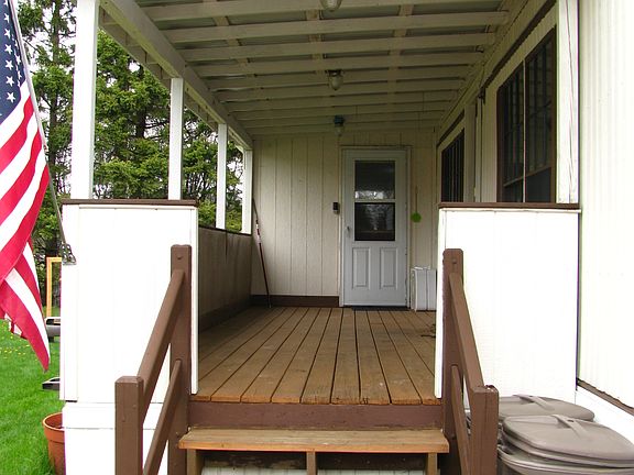 2nd image of 1600 S 30th St Trailer 17