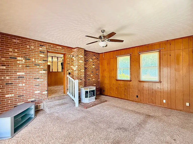 2863 Low Ground Rd — Photo 8