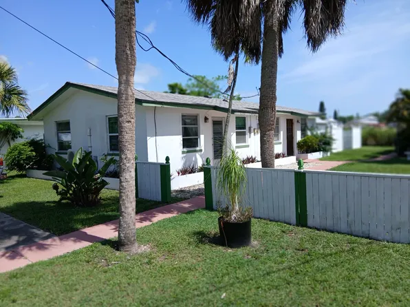 (undisclosed Address), Naples, FL 34112