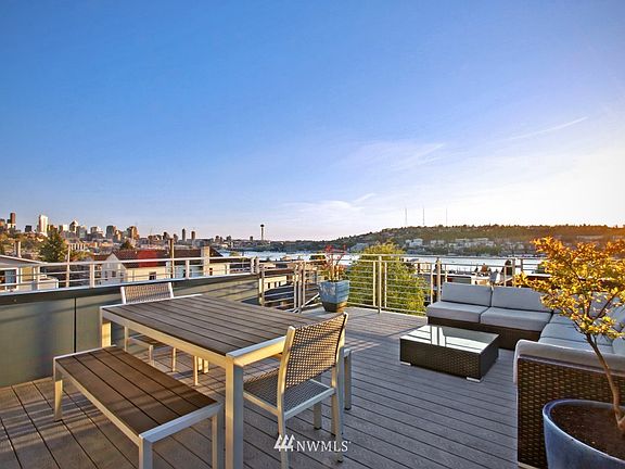 2nd image of 2321 Boylston Avenue E #A