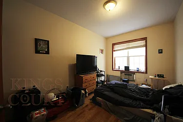 Rented by Kings Court Real Estate