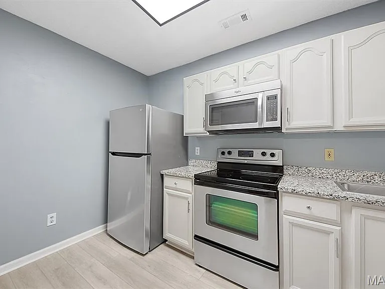 8912 Cardinal Ter — Photo 11
