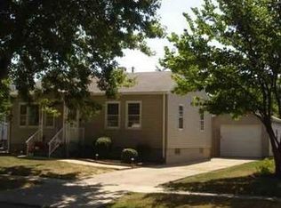 160 Ohio Ave, Tiffin, OH 44883
