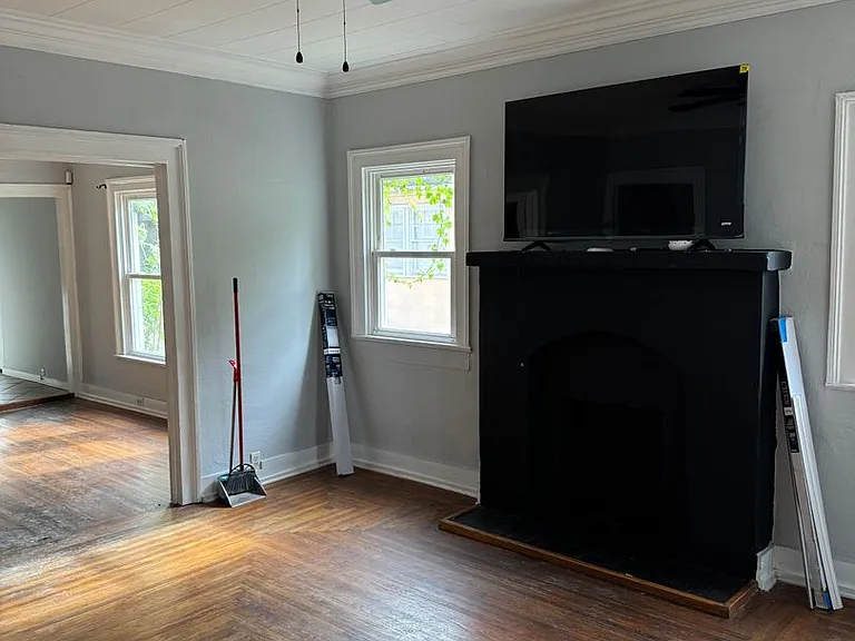 2218 Yancey Ave — Photo 34
