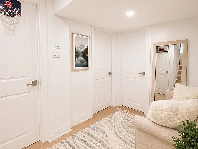 202 William St — Photo 7