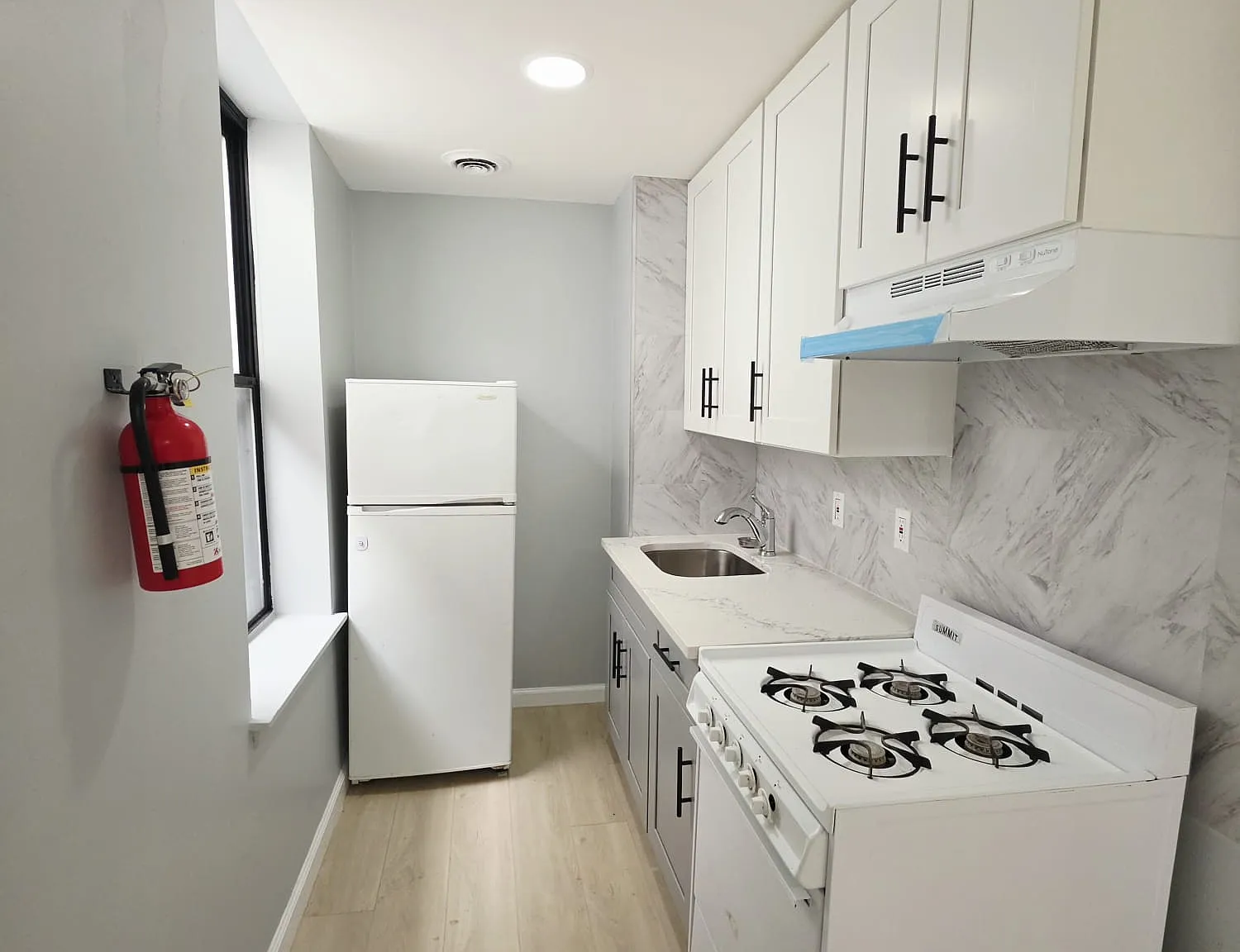 1 bed, $2,200 — Photo 1