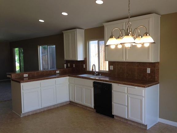 5th image of 3458 Park Meadows Dr