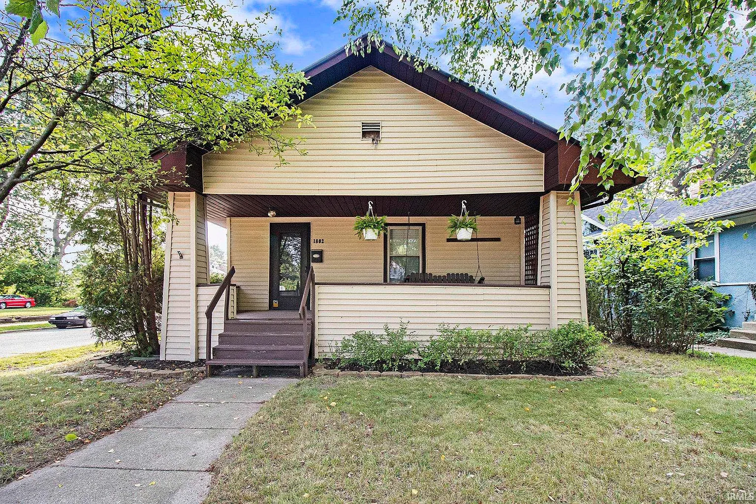 1802 Leer St photo 1