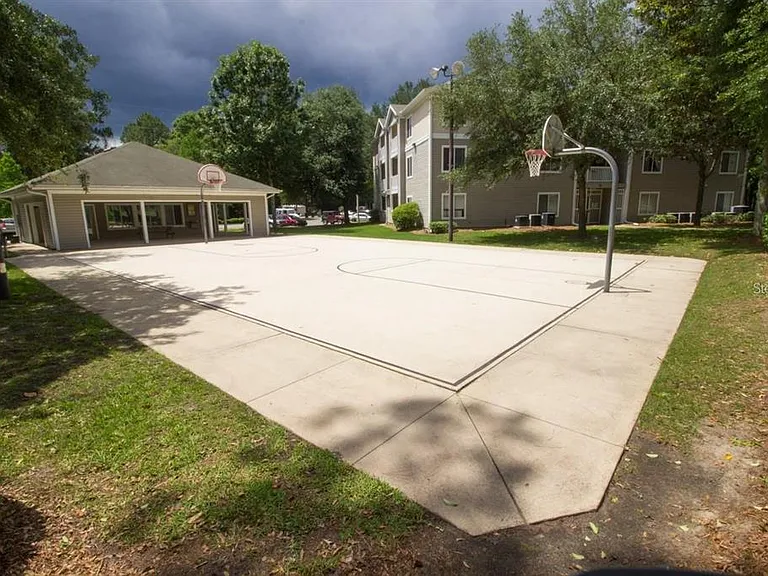 4000 SW 23rd St #6-303 — Photo 20