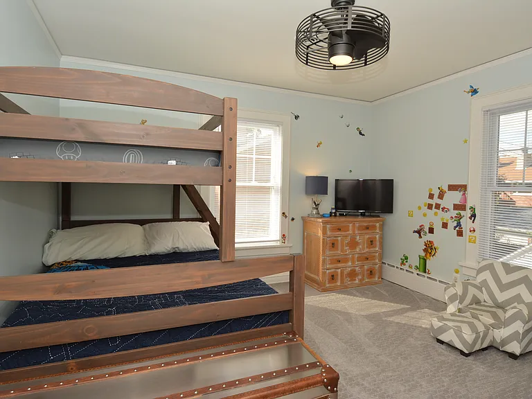 2nd Bedroom