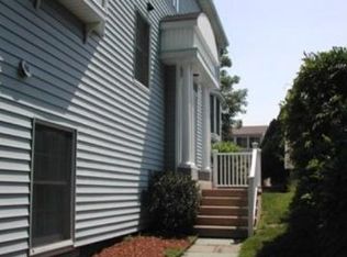 45 Alexander St, Greenwich, CT 06830