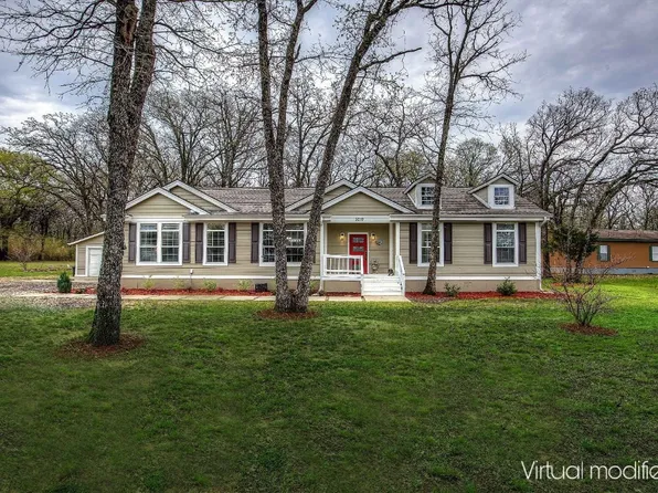 5210 Timarron Dr, Scurry, TX 75158