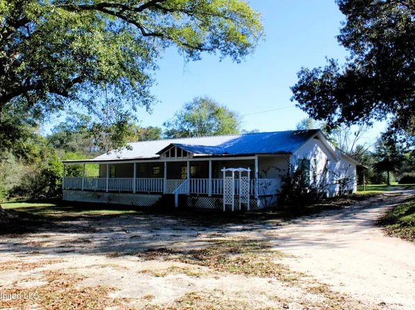 137 Mason Rd, Lucedale, MS 39452