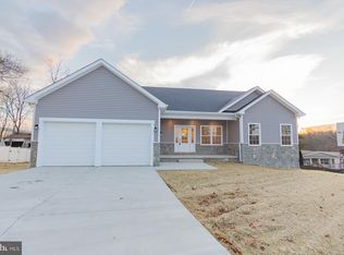 2323 Charles Town Rd, Martinsburg, WV 25405